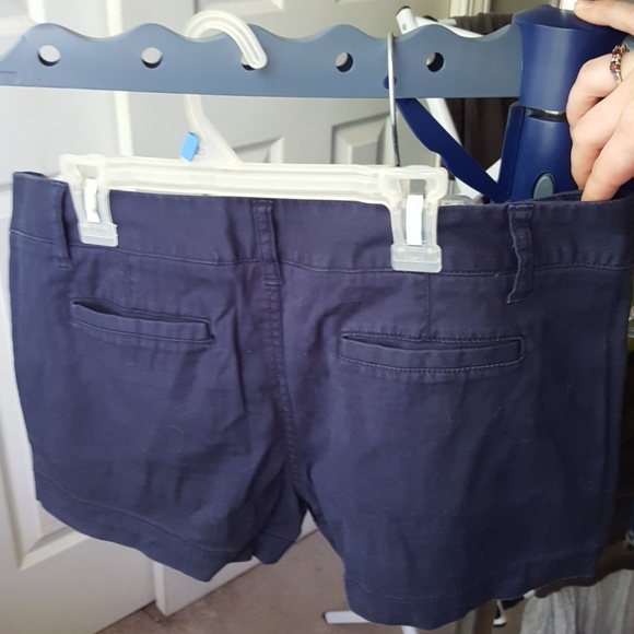 NEW LISTING!! NAVY blue shorts - Picture 3 of 3